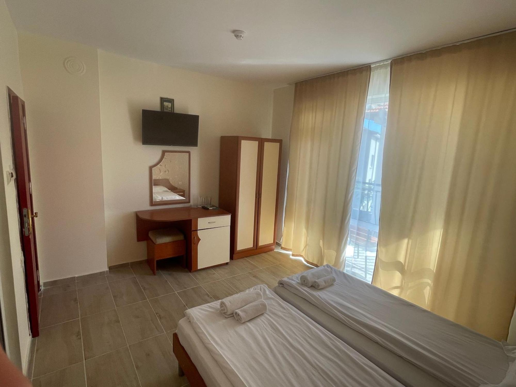 ,,Дироси" Sveti Vlas Exterior foto